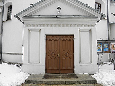 Drzwi do kościołów